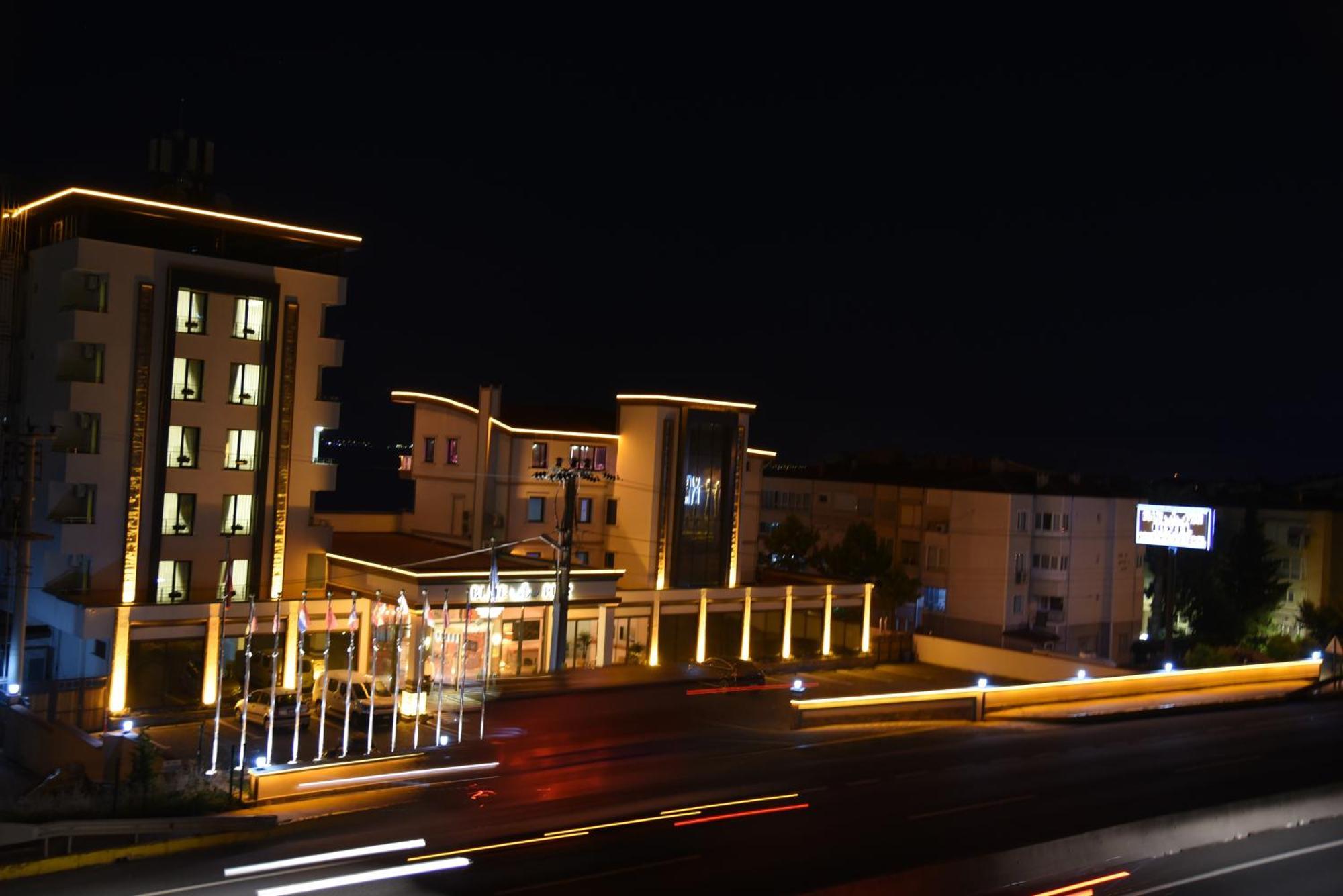 Blue Pier Hotel Kocaeli Exterior foto