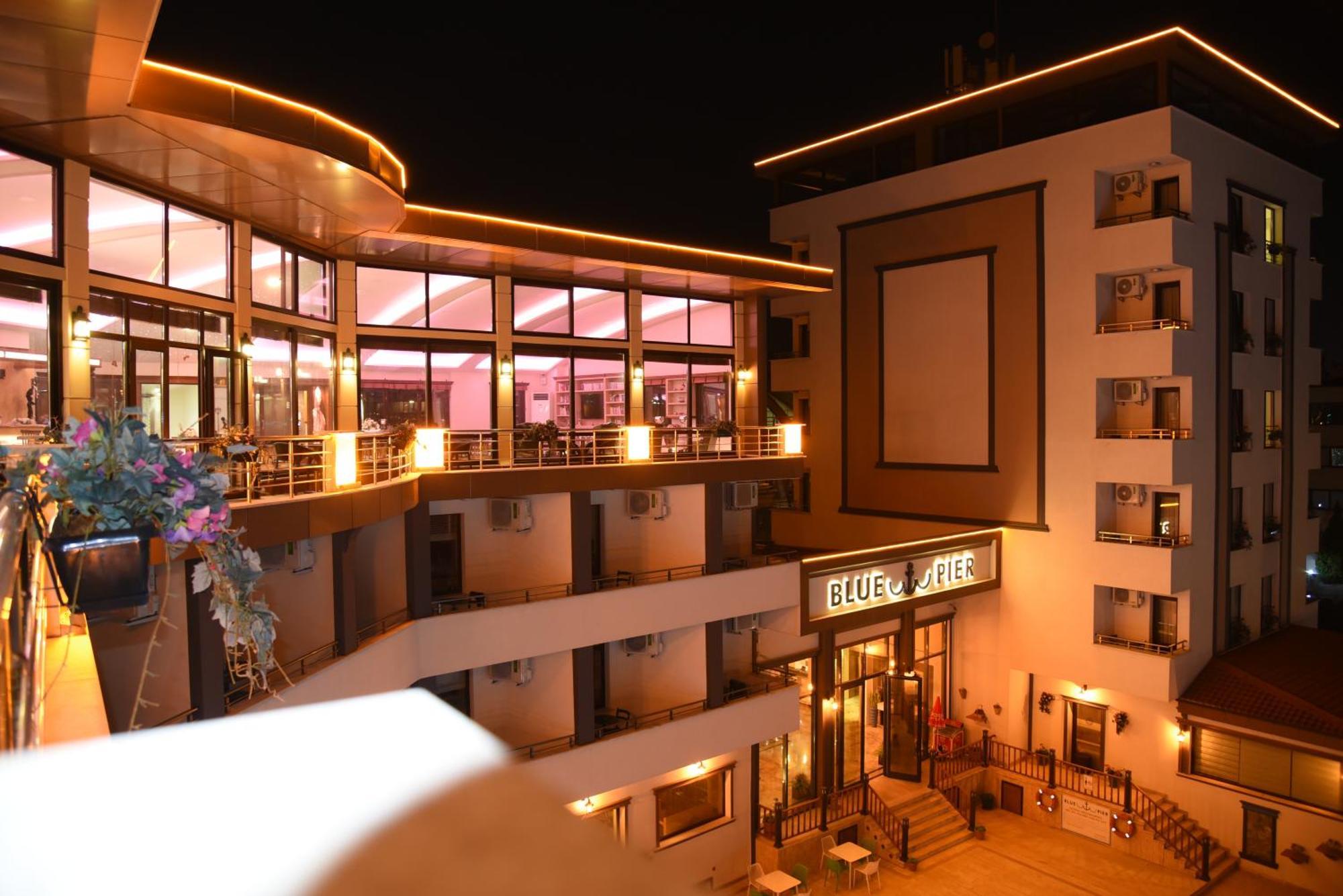 Blue Pier Hotel Kocaeli Exterior foto